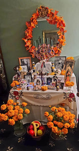 HOW TO BUILD A DAY OF THE DEAD ALTAR