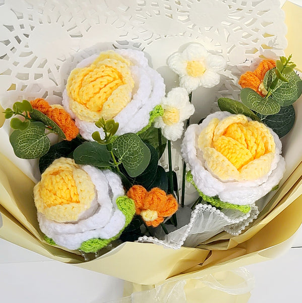 Forever Rose Crochet Flower Bouquet with Gift Bag